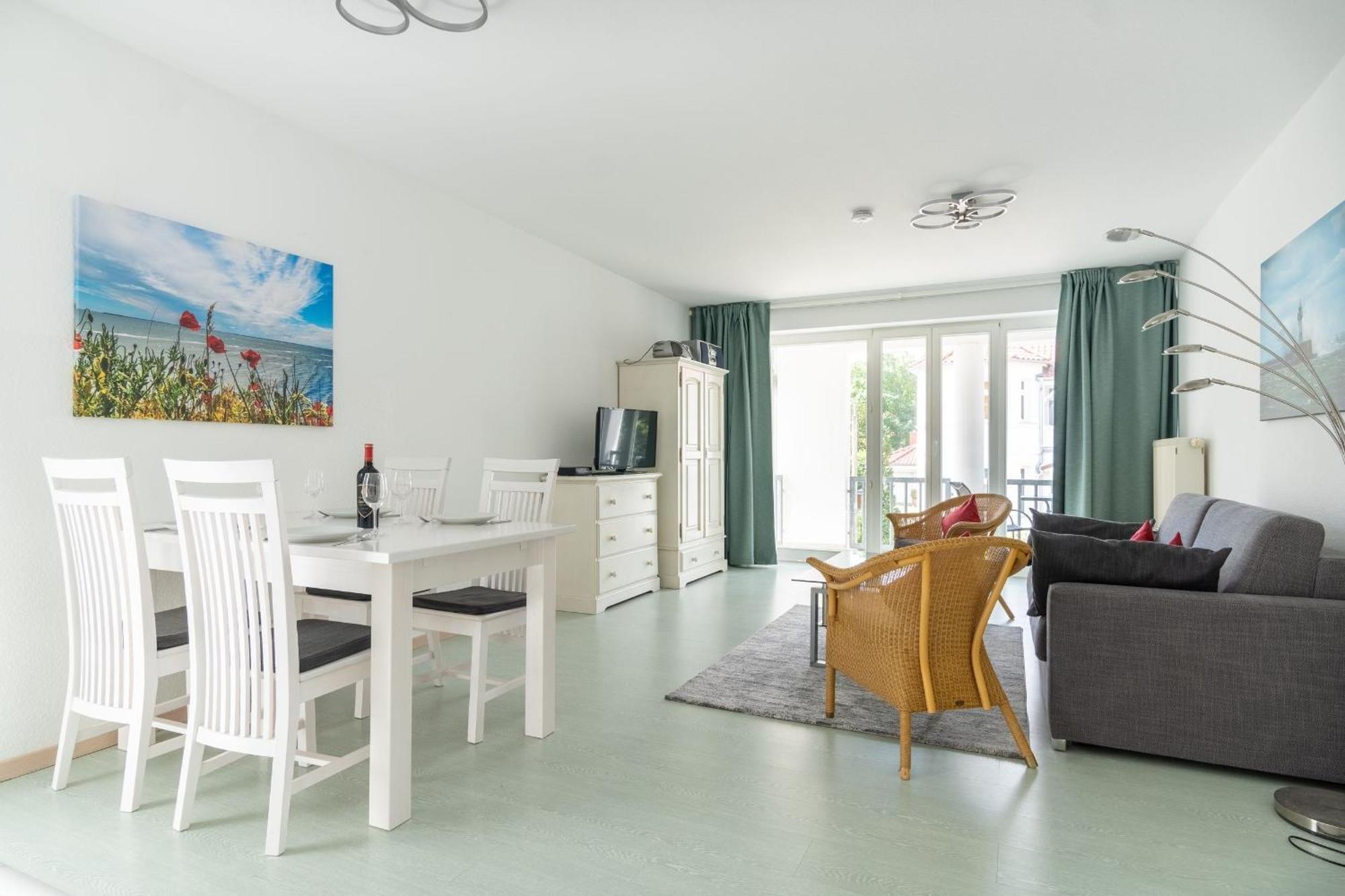 Apartment Strandidyll Neubau 1 2 Mit Balkon Ostseebad Binz